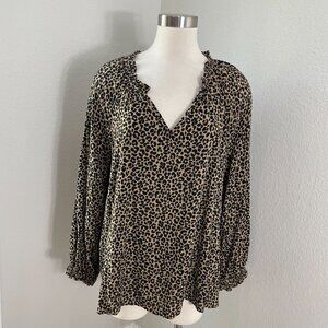 NEW Old Navy Womens XL Leopard Animal V Neck Blouse Long Sleeve V Neck Shirt